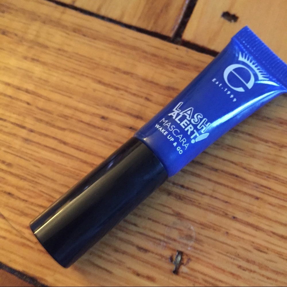 ☕️NEW Caffeinated Mascara! Wake Up & Go